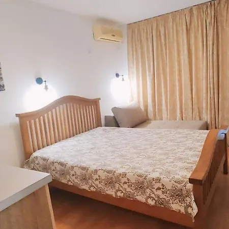 Sirakovi Апартаменты