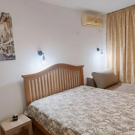 아파트 Sirakovi 사라포보